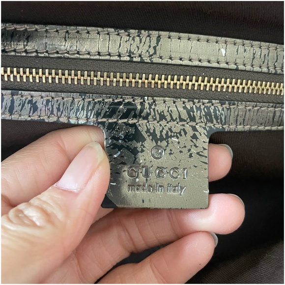 Authentic GUCCI Brown GG Monogram Shoulder Crossbody Bag - Picture 9 of 17
